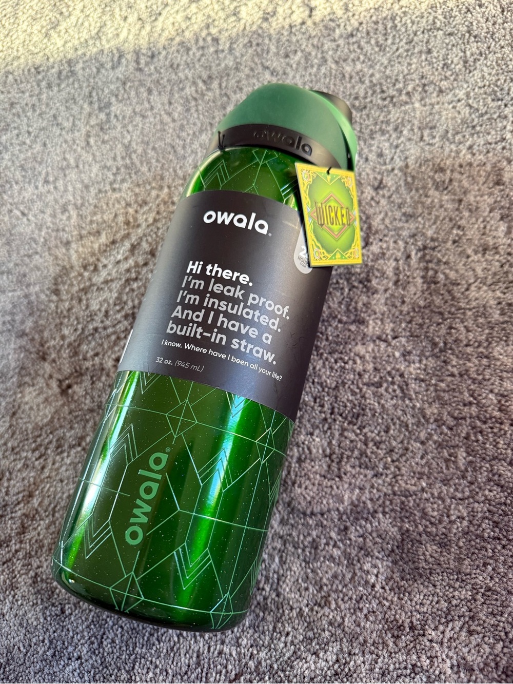 Wicked Owala 32oz Insulated Travel Water Bottle with Built-In Straw - Green